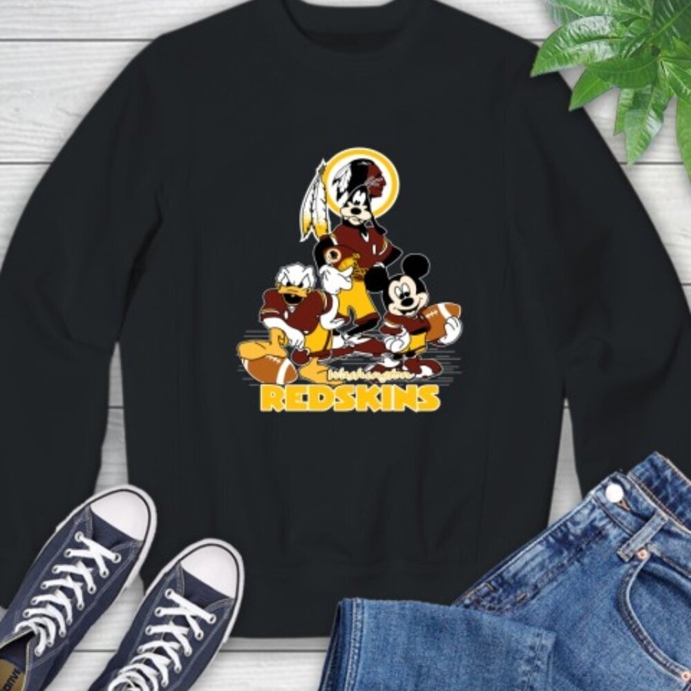 NFL Washington Redskins Mickey Donald Duck Goofy Disney Football Sweatshirt 91
